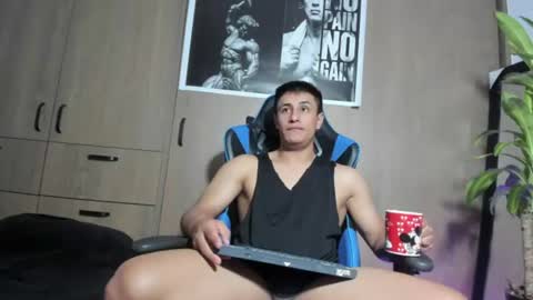 dorman_boy online show from July 2, 2026, 2:44 am
