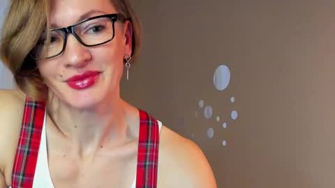 Dorothy Next stream on Monday at 3am-9am online show from February 10, 2025, 11:57 am