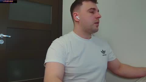 Sasha online show from December 16, 2024, 7:48 am