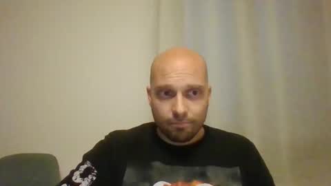 dotcris online show from March 2, 2026, 5:20 pm