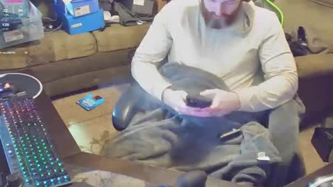 Snapshot of dotyoureyezez chatting on January 14, 2025, 10:48 am DotYourEyezez  online show from January 14, 2025, 10:48 am