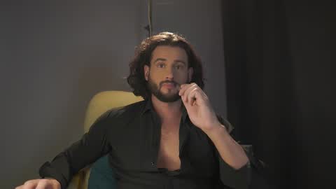 Keen online show from November 13, 2025, 9:58 pm