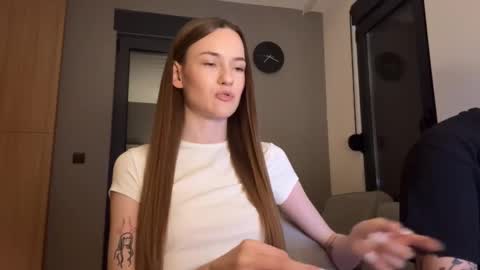 Alice and Mark online show from September 17, 2025, 7:26 pm