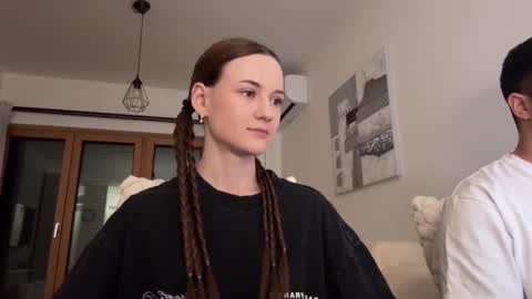 Alice and Mark online show from January 13, 2026, 12:16 am