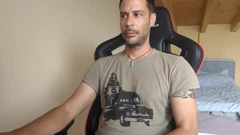 DoubleFeeling online show from March 5, 2025, 10:11 am