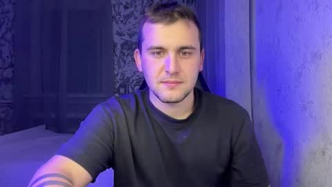 douglas_666 online show from November 18, 2025, 7:29 pm