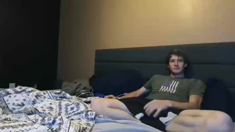 Snapshot of downforthemoney chatting on October 20, 2025, 5:08 am downforthemoney online show from October 20, 2025, 5:08 am