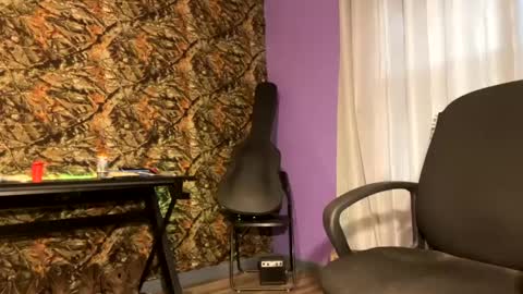 MrPirated online show from January 10, 2025, 4:51 pm