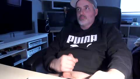 dr_dave20 online show from February 8, 2026, 8:34 pm