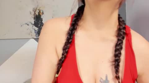 Gabrielle online show from February 26, 2026, 4:00 am