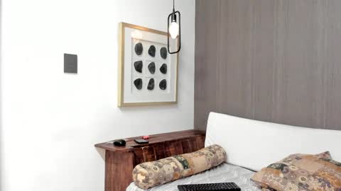 Lissa  Or DRACARYSS your dragon Queen  online show from December 20, 2024, 1:33 pm