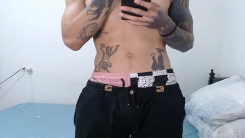 Snapshot of dragon666uwur chatting on October 3, 2025, 2:52 am Dragon online show from October 3, 2025, 2:52 am