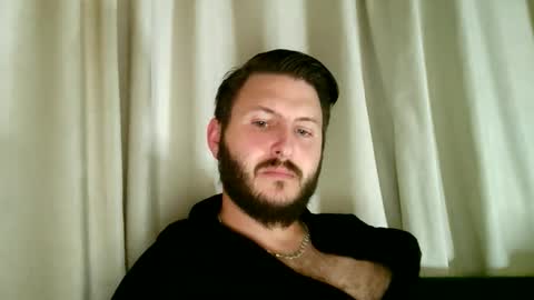 Snapshot of dragonite2626 chatting on November 6, 2025, 11:26 pm Dragonite online show from November 6, 2025, 11:26 pm