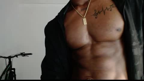 Drake 23 online show from April 13, 2026, 9:31 pm