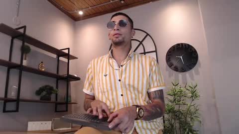 Drake Neuman online show from February 1, 2025, 7:34 pm