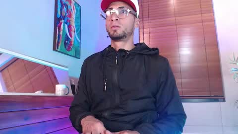 Snapshot of drakeneumann chatting on February 15, 2026, 3:47 am Drake Neuman online show from February 15, 2026, 3:47 am