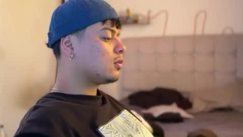 Snapshot of drakenn_ chatting on May 23, 2026, 1:15 pm drakeeee online show from May 23, 2026, 1:15 pm