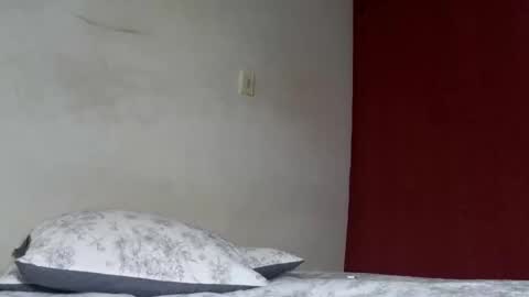 Snapshot of drakesonxx chatting on September 24, 2025, 10:29 am Andrs  Independent Model online show from September 24, 2025, 10:29 am