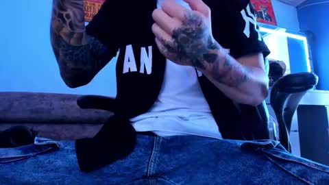 Snapshot of drako_lamar chatting on March 5, 2026, 5:31 pm Drako online show from March 5, 2026, 5:31 pm