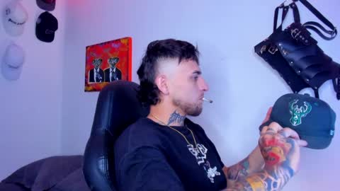 Snapshot of drako_lamar chatting on April 4, 2026, 2:21 am Drako online show from April 4, 2026, 2:21 am