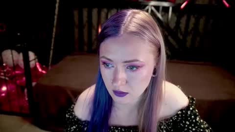 Lina online show from February 17, 2026, 6:54 am