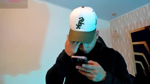 Snapshot of draven_marceaux chatting on October 21, 2025, 11:11 am Draven online show from October 21, 2025, 11:11 am