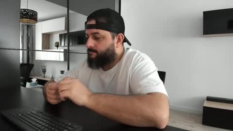 DravenPeak online show from October 15, 2025, 10:59 am