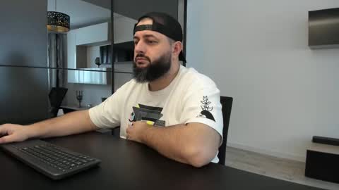 DravenPeak online show from November 24, 2025, 11:43 am