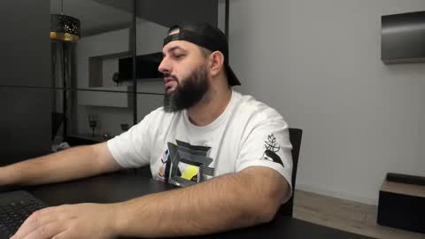 DravenPeak online show from November 29, 2025, 2:31 pm