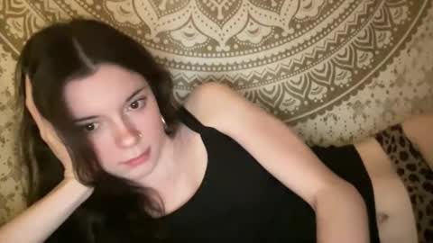 ur dream girl online show from February 13, 2026, 8:49 pm