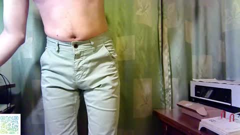 Snapshot of dreaman30 chatting on September 24, 2025, 8:56 pm dreaman30 online show from September 24, 2025, 8:56 pm