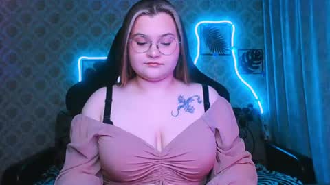 dreamforyoue2 online show from April 26, 2026, 7:22 pm