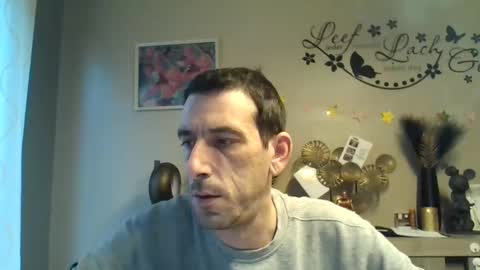 Snapshot of dreamguy38 chatting on December 3, 2024, 7:54 am dreamguy38 online show from December 3, 2024, 7:54 am