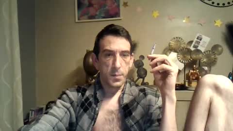 Snapshot of dreamguy38 chatting on January 19, 2025, 4:54 am dreamguy38 online show from January 19, 2025, 4:54 am