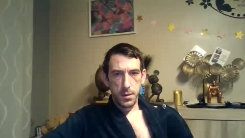 Snapshot of dreamguy38 chatting on February 9, 2025, 3:43 am dreamguy38 online show from February 9, 2025, 3:43 am