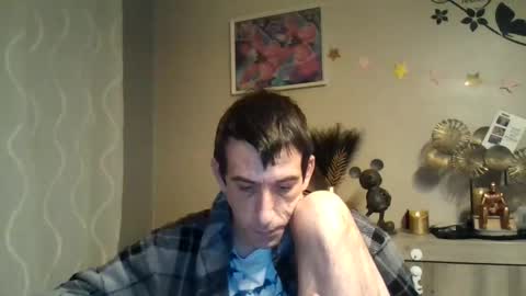 Snapshot of dreamguy38 chatting on February 11, 2025, 4:55 am dreamguy38 online show from February 11, 2025, 4:55 am