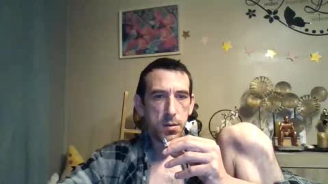 Snapshot of dreamguy38 chatting on October 6, 2025, 4:10 am dreamguy38 online show from October 6, 2025, 4:10 am