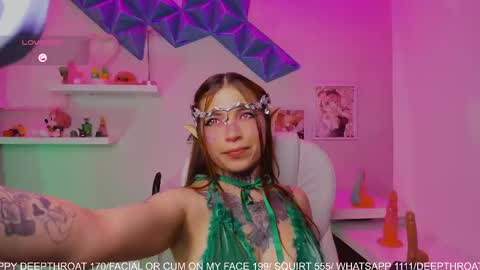Snapshot of dreamleah_ chatting on September 21, 2025, 5:20 am dreamleah_ online show from September 21, 2025, 5:20 am