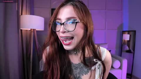 dreamleah_ online show from March 21, 2026, 3:55 am