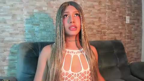 Snapshot of dreams_chloe chatting on June 17, 2026, 5:21 am dreams_chloe online show from June 17, 2026, 5:21 am