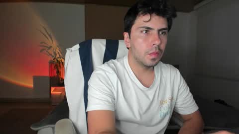 Snapshot of dreamsuxx chatting on November 21, 2025, 10:52 pm Diego online show from November 21, 2025, 10:52 pm