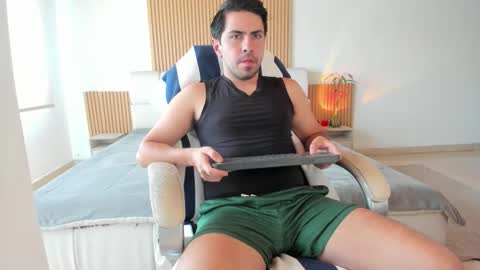 Snapshot of dreamsuxx chatting on November 23, 2025, 7:24 pm Diego online show from November 23, 2025, 7:24 pm