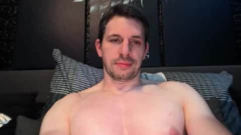 Snapshot of dreamwallker chatting on September 19, 2025, 8:05 am Ioannes Paulus the 2nd online show from September 19, 2025, 8:05 am