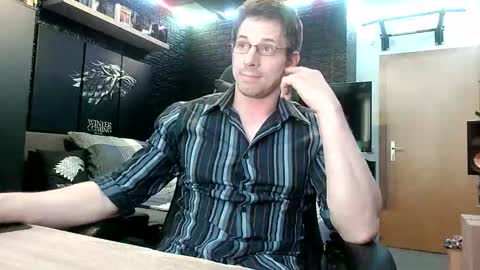 Snapshot of dreamwallker chatting on October 24, 2025, 12:45 pm Ioannes Paulus the 2nd online show from October 24, 2025, 12:45 pm