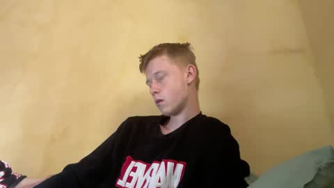 dreamy_devi1 online show from April 5, 2026, 1:08 pm