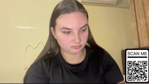 Snapshot of dreamyblushfairy chatting on September 23, 2025, 2:53 pm Mila online show from September 23, 2025, 2:53 pm