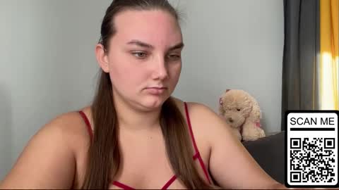 Snapshot of dreamyblushfairy chatting on September 26, 2025, 2:43 pm Mila online show from September 26, 2025, 2:43 pm