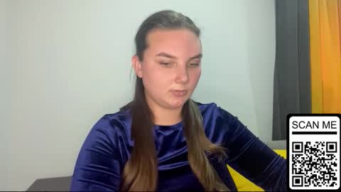 Snapshot of dreamyblushfairy chatting on September 29, 2025, 2:33 pm Mila online show from September 29, 2025, 2:33 pm