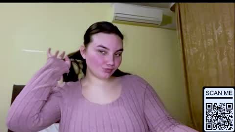 Mila online show from February 10, 2026, 4:00 pm