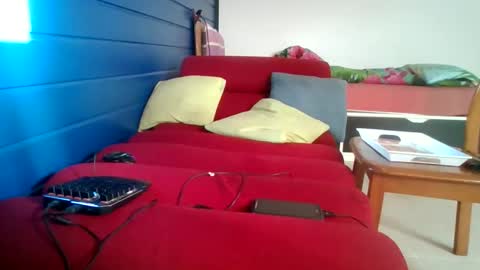 Snapshot of drek451676146 chatting on November 10, 2025, 1:21 pm drek451676146 online show from November 10, 2025, 1:21 pm